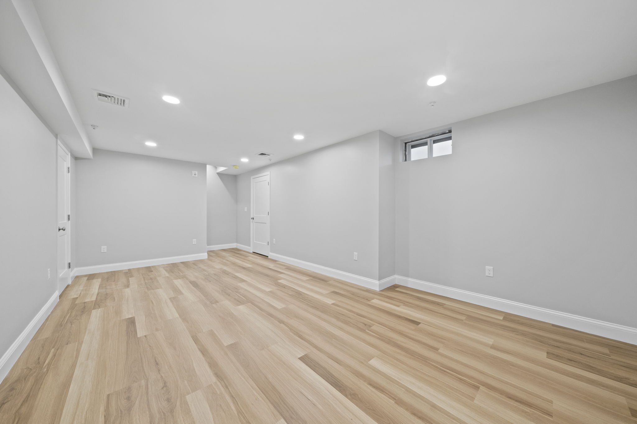 Interior Finished 1 16